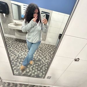 Meet your Posher, Janessa